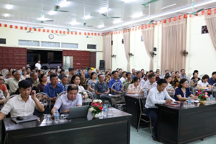 Xuân Mai đối thoại với các hộ dân chưa đồng thuận phương án bồi thường, hỗ trợ tái định cư Dự án cải tạo, nâng cấp Quốc lộ 6- Ảnh 1.