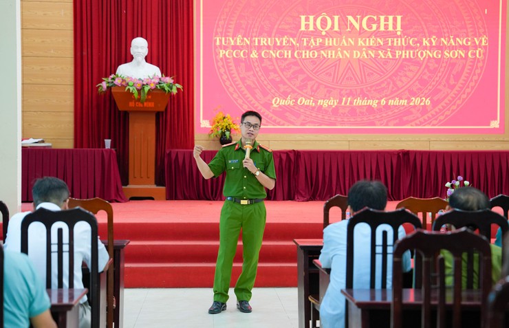 Chủ động phòng ngừa, sẵn sàng ứng phó cháy nổ: Quốc Oai tăng cường tuyên truyền PCCC&CNCH cho Nhân dân- Ảnh 4.