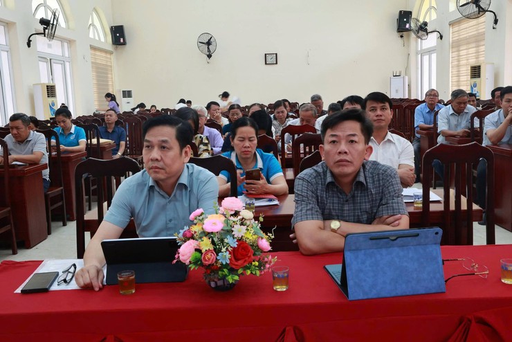 XÃ ỨNG THIÊN TRIỂN KHAI LẤY Ý KIẾN NHÂN DÂN VỀ ĐỀ ÁN SẮP XẾP THÔN- Ảnh 1.
