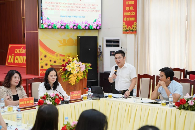 Hội nghị phản biện xã hội đối với dự thảo Báo cáo kết quả thực hiện nhiệm vụ phát triển kinh tế - xã hội, quốc phòng - an ninh 6 tháng đầu năm 2026- Ảnh 2.
