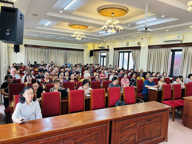 ĐƠN VỊ BẦU CỬ SỐ 1, 2 PHƯỜNG VĂN MIẾU - QUỐC TỬ GIÁM TỔ CHỨC HỘI NGHỊ TIẾP XÚC CỬ TRI TRƯỚC KỲ HỌP THỨ 3 HĐND PHƯỜNG KHÓA II, NHIỆM KỲ 2026 - 2031- Ảnh 2.