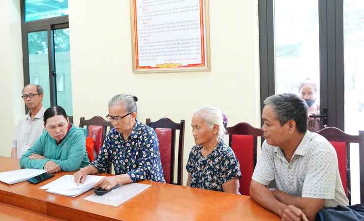 Bí thư Đảng ủy xã Sơn Đồng tiếp công dân định kỳ tháng 6 năm 2026- Ảnh 4.