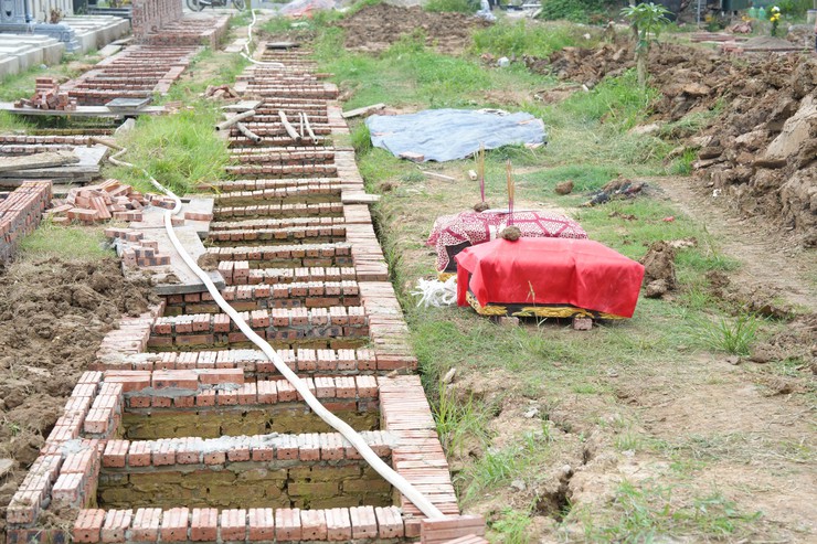 NGƯỜI DÂN XÃ THANH OAI ĐỒNG THUẬN DI DỜI MỒ MẢ, CHUNG TAY BÀN GIAO MẶT BẰNG PHỤC VỤ DỰ ÁN KHU ĐÔ THỊ THỂ THAO QUỐC TẾ HÀ NỘI- Ảnh 6.