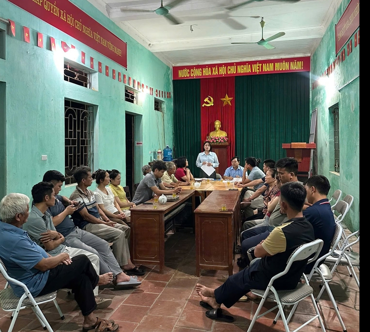 19 chi bộ thôn thuộc diện sắp xếp đồng loạt tổ chức sinh hoạt chuyên đề về công tác sắp xếp thôn- Ảnh 2.
