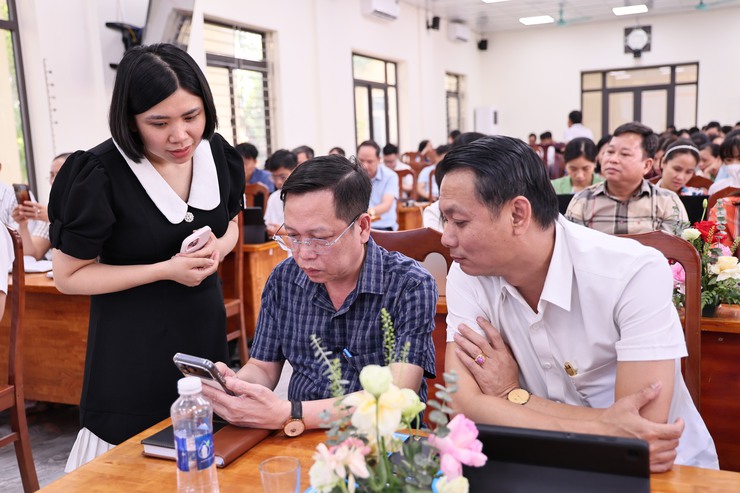 NÂNG CAO HIỆU QUẢ QUẢN TRỊ, ĐIỀU HÀNH: XÃ HOÀ XÁ TRIỂN KHAI TẬP HUẤN HANOIWORK VÀ OKR/KPI- Ảnh 5.