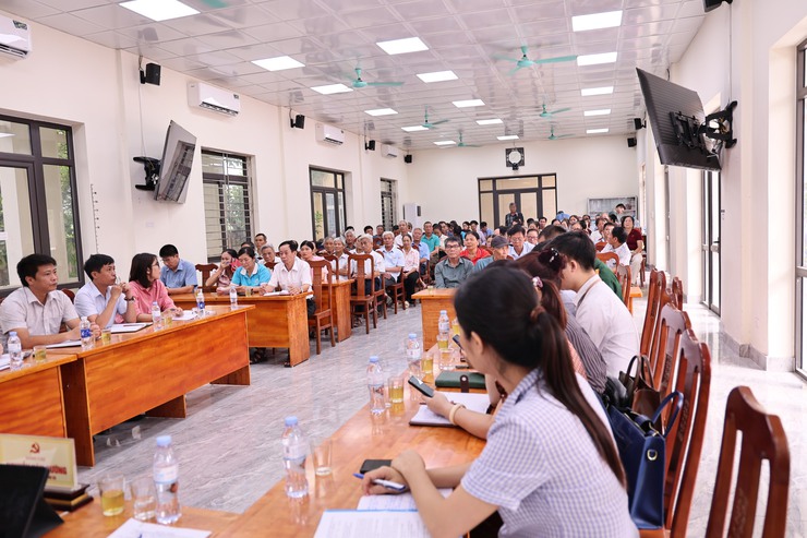 HOÀ XÁ LẮNG NGHE NHÂN DÂN ĐỂ ĐỔI MỚI VÀ NÂNG CAO HIỆU QUẢ GIẢI QUYẾT THỦ TỤC HÀNH CHÍNH TẠI ĐỊA PHƯƠNG- Ảnh 11.