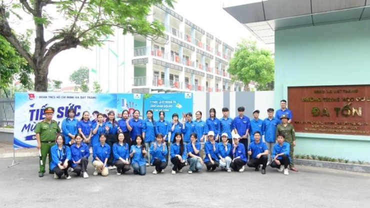 Công an các xã, phường bảo đảm an ninh, trật tự phục vụ Kỳ thi tốt nghiệp THPT năm 2026- Ảnh 5.
