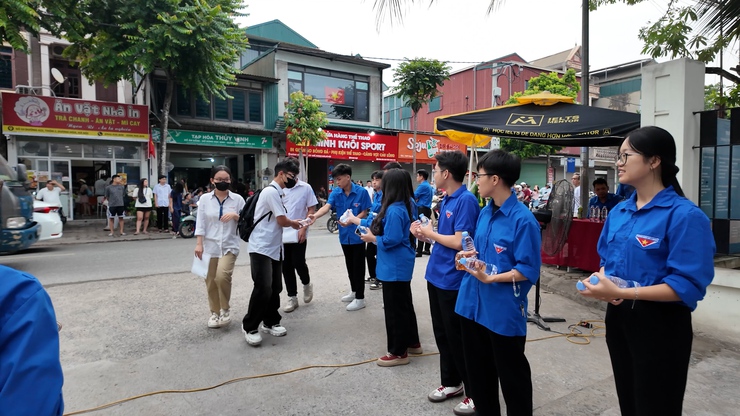 Kỳ thi tốt nghiệp THPT năm 2026 điểm thi trường THPT Vạn Xuân-Hoài Đức- Ảnh 4.
