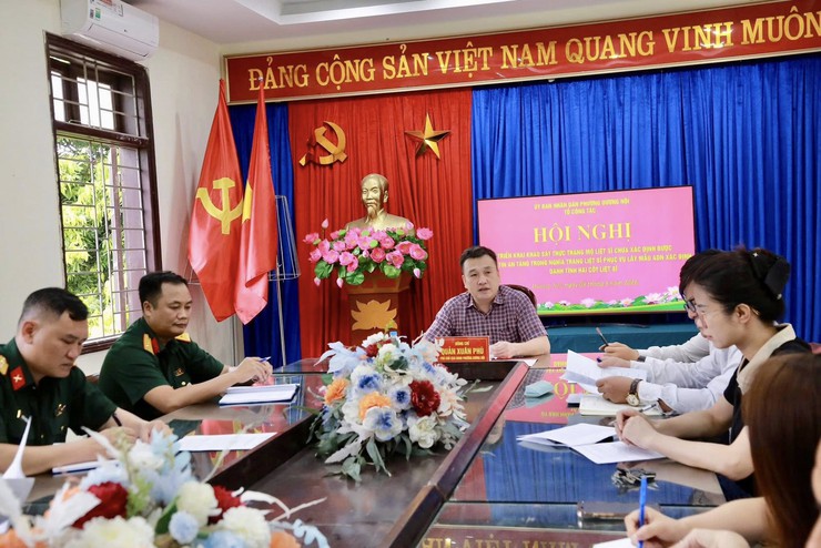 Phường Dương Nội rà soát hiện trạng nghĩa trang liệt sỹ phục vụ công tác xác định danh tính hài cốt liệt sỹ- Ảnh 1.