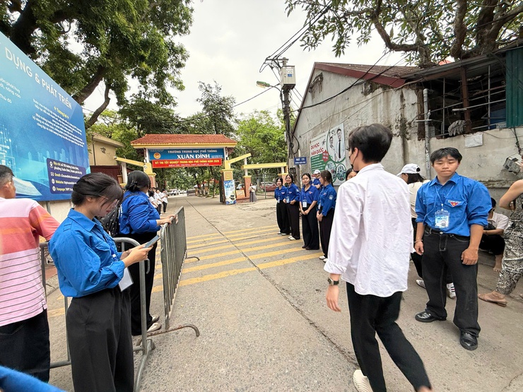 Phường Xuân Đỉnh: các thí sinh chính thức bước vào kỳ thi tốt nghiệp THPT năm 2026- Ảnh 1.