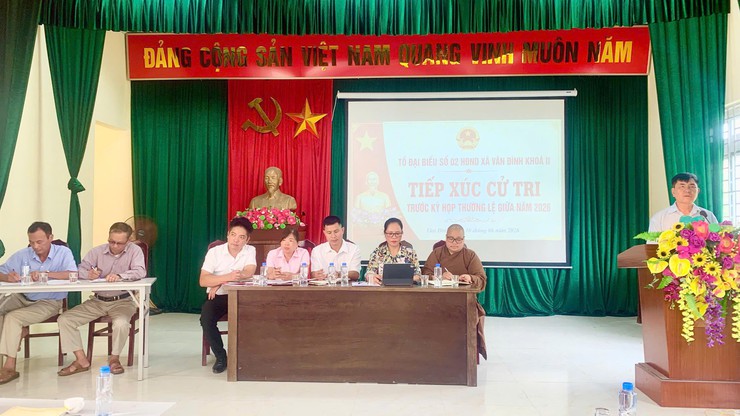TỔ ĐẠI BIỂU SỐ 6 HĐND XÃ VÂN ĐÌNH TỔ CHỨC HỘI NGHỊ TIẾP XÚC CỬ TRI TRƯỚC KỲ HỌP THƯỜNG LỆ GIỮA NĂM 2026- Ảnh 7.