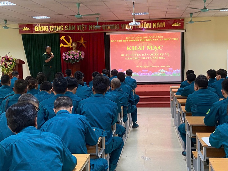 Xã Phú Nghĩa tham gia huấn luyện dân quân năm thứ nhất năm 2026 tại phường Chương Mỹ- Ảnh 1.