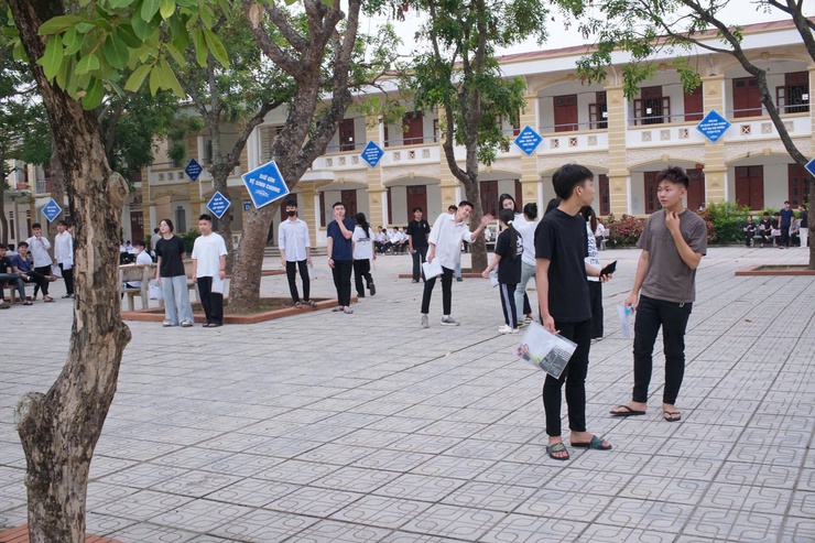 Đại Xuyên đồng hành cùng thí sinh trong ngày thi đầu tiên của Kỳ thi tốt nghiệp THPT năm 2026- Ảnh 3.