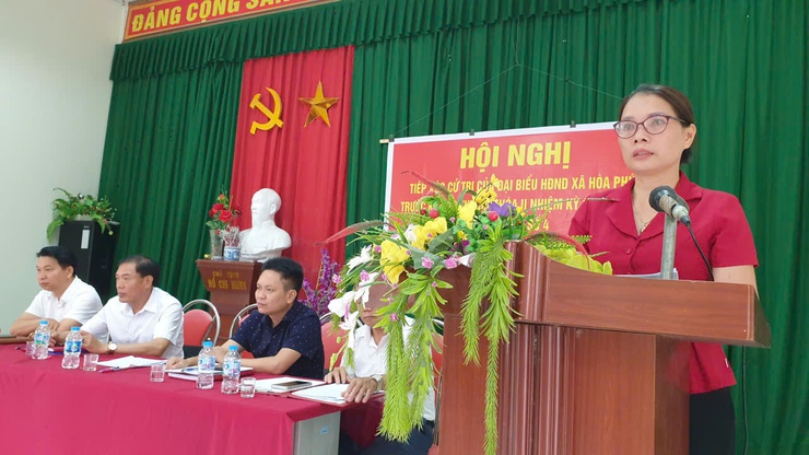 Tổ đại biểu số 4 HĐND xã Hòa Phú tiếp xúc cử tri tại nhà văn hóa thôn Hợp Nhất- Ảnh 8.