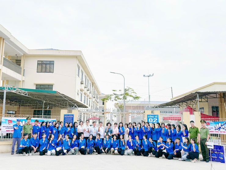Tuổi trẻ Bình Minh tiếp sức cho thí sinh trong kỳ thi tốt nghiệp THPT năm 2026- Ảnh 4.