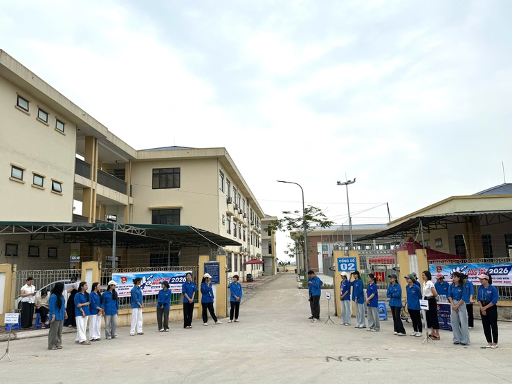 Tuổi trẻ Bình Minh tiếp sức cho thí sinh trong kỳ thi tốt nghiệp THPT năm 2026- Ảnh 1.