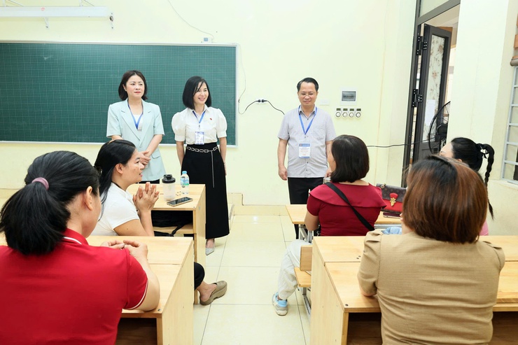 Hơn 500 thí sinh tại điểm thi THCS Quảng Bị tự tin bước vào ngày thi đầu tiên Kỳ thi tốt nghiệp THPT năm 2026- Ảnh 10.