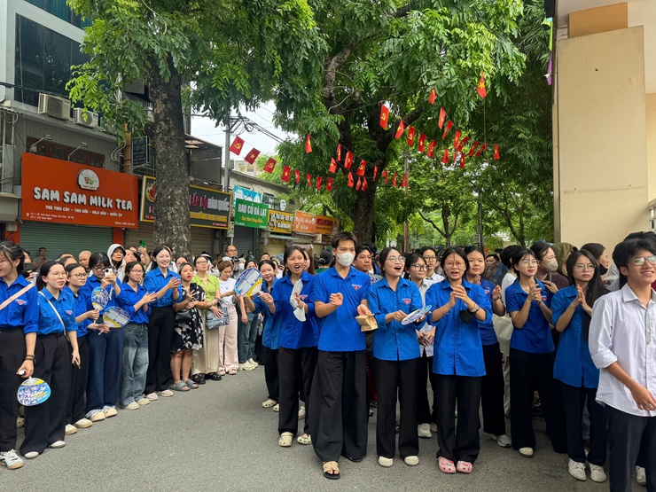 Phường Xuân Đỉnh: các thí sinh chính thức bước vào kỳ thi tốt nghiệp THPT năm 2026- Ảnh 2.