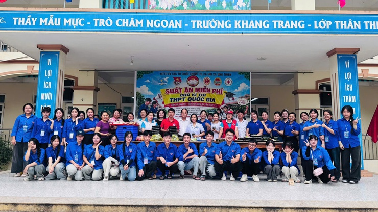 455 thí sinh tự tin bước vào ngày thi đầu tiên Kỳ thi tốt nghiệp THPT năm 2026 tại điểm thi Trường THPT Trần Đăng Ninh- Ảnh 7.