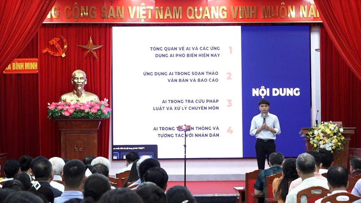 Xã Bình Minh đẩy mạnh ứng dụng trí tuệ nhân tạo, nâng cao năng lực số cho đội ngũ cán bộ cơ sở - Ảnh 3.