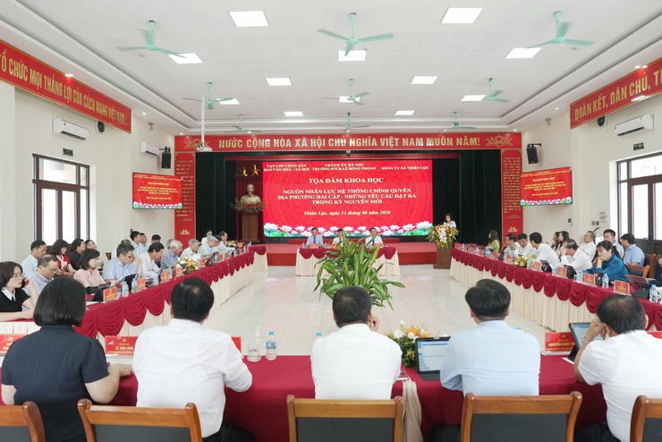 Tọa đàm khoa học: Phát triển nguồn nhân lực chính quyền địa phương hai cấp đáp ứng yêu cầu kỷ nguyên mới- Ảnh 1.