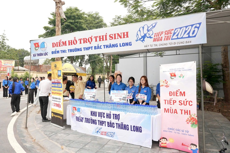 1.704 thí sinh tham dự kỳ thi tốt nghiệp THPT năm 2026 tại 3 điểm thi trên địa bàn xã Thiên Lộc- Ảnh 13.