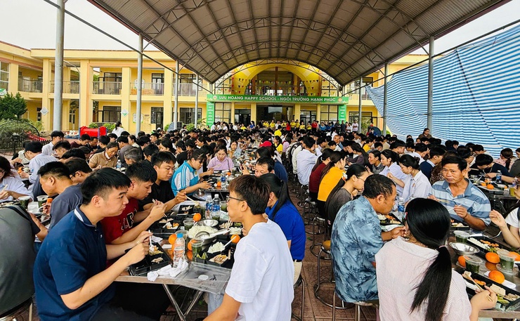 ẤM ÁP MÙA THI TẠI HOÀ XÁ – CHUNG SỨC VÌ MỘT KỲ THI AN TOÀN, NGHĨA TÌNH- Ảnh 9.