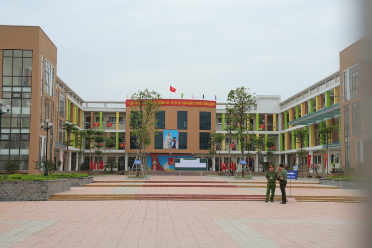 Công an xã Phú Nghĩa bảo đảm an ninh, an toàn cho Kỳ thi tốt nghiệp THPT năm 2026- Ảnh 3.