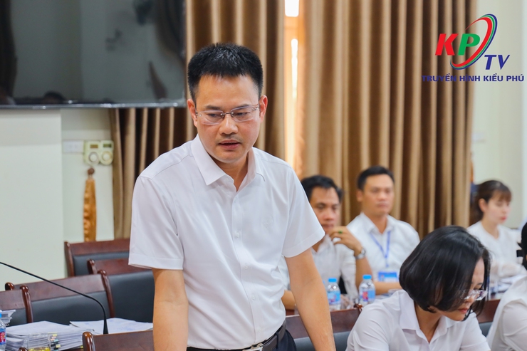 Thường trực Đảng ủy xã Kiều Phú giao ban với UBND xã về kết quả giải quyết phản ánh, kiến nghị của công dân trong lĩnh vực đất đai- Ảnh 13.