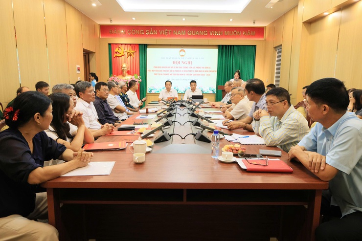 Hội nghị phản biện xã hội đối với Đề án “Tăng cường tiềm lực phòng thủ dân sự, phát huy hiệu quả khu dân cư an toàn về an ninh trật tự, bảo đảm an ninh chính trị, trật tự an toàn xã hội"- Ảnh 1.