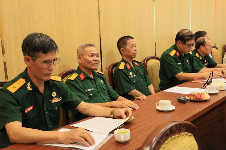 Hội nghị phản biện xã hội đối với Đề án “Tăng cường tiềm lực phòng thủ dân sự, phát huy hiệu quả khu dân cư an toàn về an ninh trật tự, bảo đảm an ninh chính trị, trật tự an toàn xã hội"- Ảnh 5.