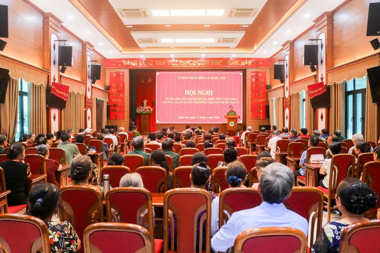 Quốc Oai tập huấn, huấn luyện nghiệp vụ PCCC và CNCH cho Nhân dân trên địa bàn các thôn: Phủ Quốc, Hoa Vôi, Đình Tổ, Du Nghệ và Ngô Sài- Ảnh 2.