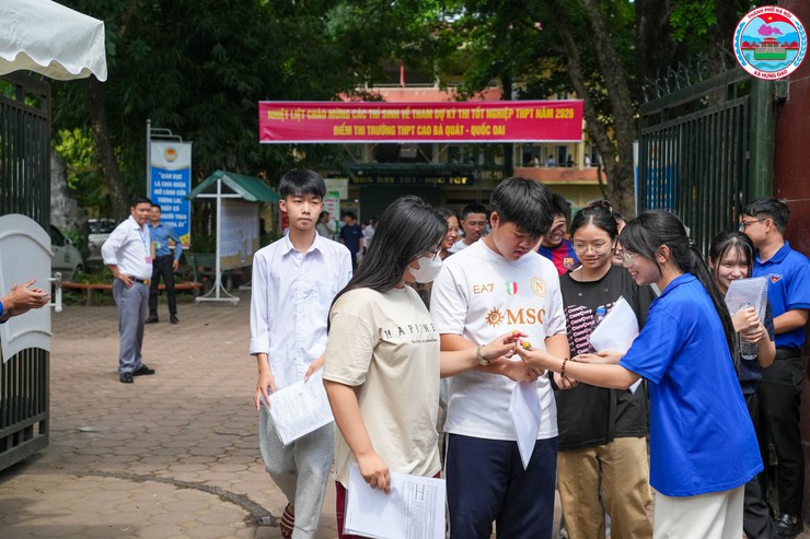 MÙA THI CỦA NHỮNG ƯỚC MƠ- Ảnh 5.