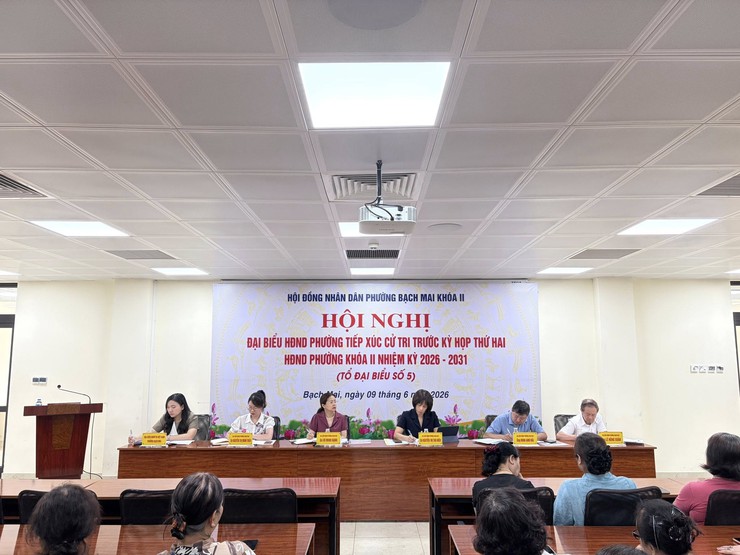 Tổ đại biểu HĐND phường Bạch Mai số 5 lắng nghe ý kiến cử tri trước Kỳ họp thứ Hai khóa II- Ảnh 3.