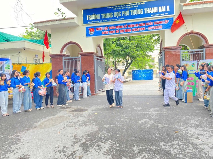 KỲ THI TỐT NGHIỆP THPT NĂM 2026 TẠI XÃ THANH OAI DIỄN RA AN TOÀN, NGHIÊM TÚC, THÀNH CÔNG TỐT ĐẸP- Ảnh 5.