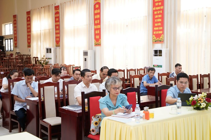 Hội nghị hướng dẫn sáp nhập, hợp nhất các Hợp tác xã nông nghiệp trên địa bàn xã- Ảnh 2.