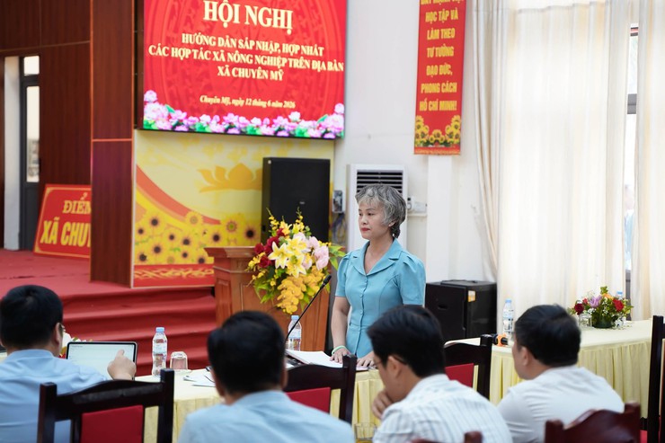 Hội nghị hướng dẫn sáp nhập, hợp nhất các Hợp tác xã nông nghiệp trên địa bàn xã- Ảnh 4.