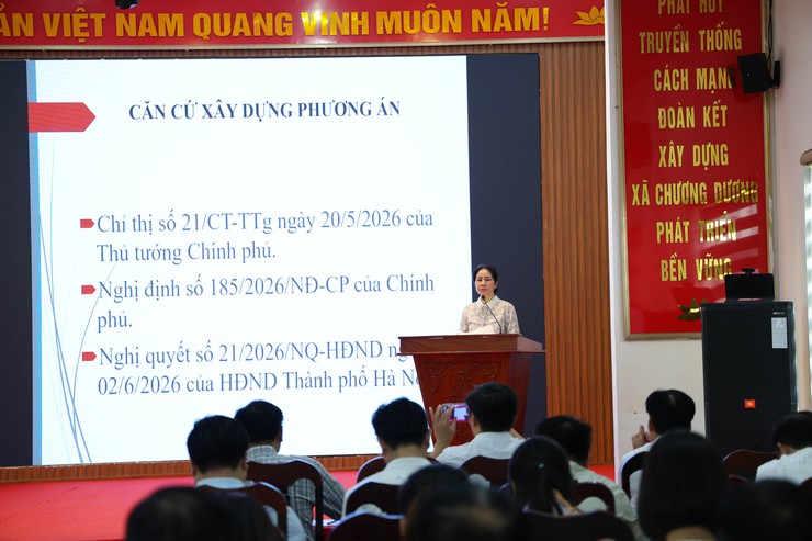 UBND xã Chương Dương triển khai hướng dẫn lấy ý kiến nhân dân phục vụ xây dựng Đề án sắp xếp, sáp nhập thôn- Ảnh 4.
