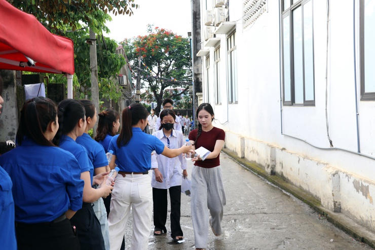 Xã Trần Phú bảo đảm an toàn, tạo điều kiện thuận lợi cho thí sinh hoàn thành Kỳ thi tốt nghiệp THPT năm 2026- Ảnh 4.