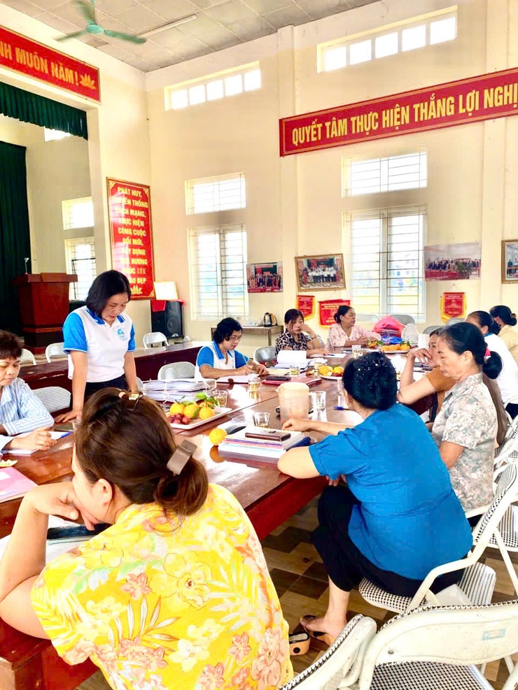 HỘI LHPN XÃ PHÚC SƠN TIẾP TỤC KIỂM TRA VIỆC THỰC HIỆN ĐIỀU LỆ HỘI VÀ HOẠT ĐỘNG VỐN VAY NHCSXH NĂM 2026- Ảnh 2.