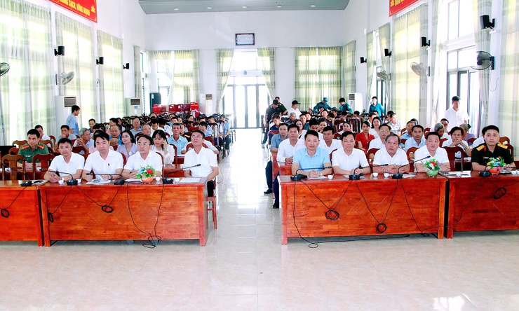 UBND XÃ PHÚC SƠN TỔ CHỨC HỘI NGHỊ TỔNG KẾT THI HÀNH PHÁP LUẬT VỀ QUỐC PHÒNG – AN NINH VÀ CÔNG BỐ QUYẾT ĐỊNH KHEN THƯỞNG- Ảnh 1.