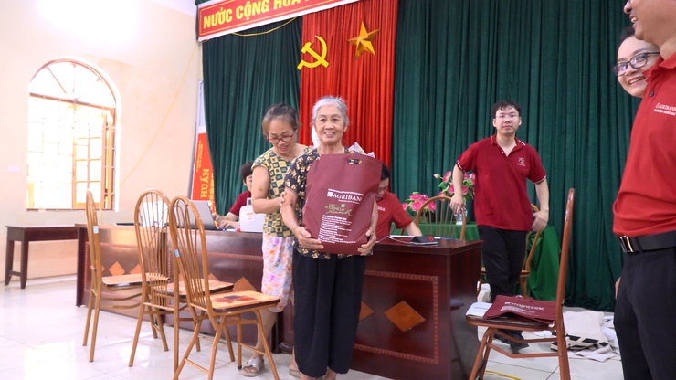 Xã Thanh Oai: Chi trả hơn 98 tỷ đồng tiền bồi thường, hỗ trợ GPMB cho 36 hộ gia đình thôn Văn Quán- Ảnh 5.