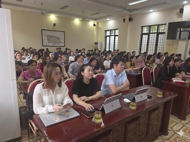 Hội nghị tập huấn, hướng dẫn sử dụng "Hệ thống quản trị thực thi nhiệm vụ và đánh giá cán bộ gắn với đo lường hiệu suất công việc (OKR/KPI)"- Ảnh 4.