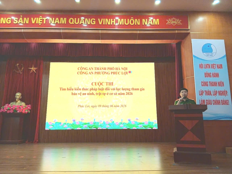 Công an phường Phúc Lợi tổ chức cuộc thi tìm hiểu kiến thức pháp luật đối với lực lượng tham gia bảo vệ ANTT ở cơ sở năm 2026- Ảnh 1.