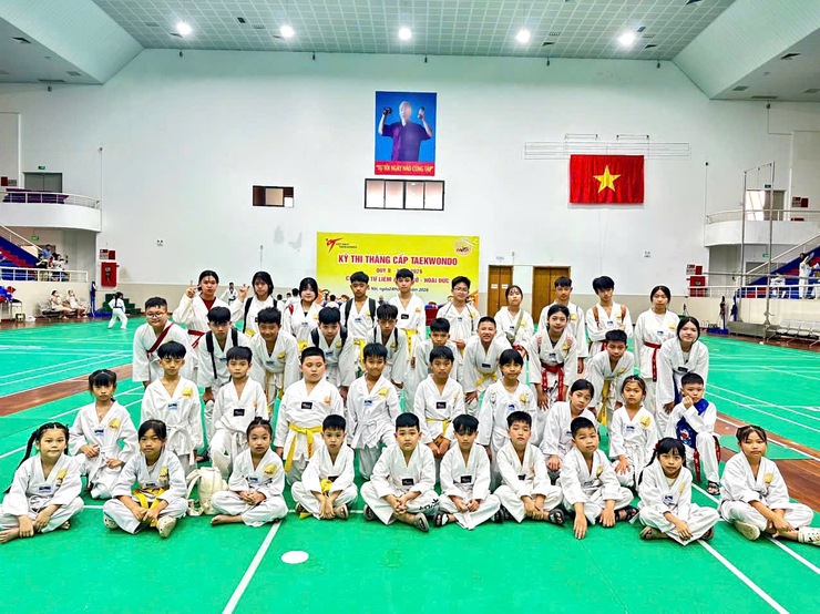 Huấn luyện viên Vũ Anh Tuấn – Người truyền lửa đam mê Taekwondo cho trẻ em nghèo Phúc Lộc- Ảnh 3.