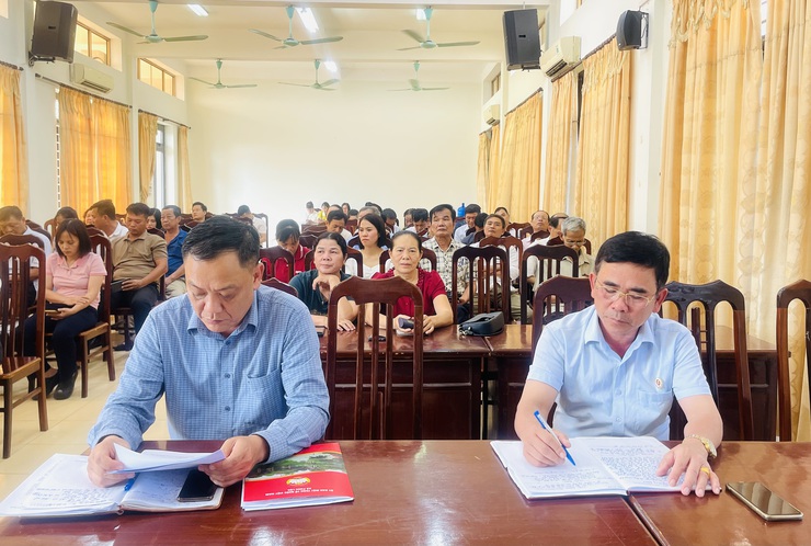 Hội nghị sơ kết công tác mặt trận 6 tháng đầu năm, phương hướng nhiệm vụ 6 tháng cuối năm 2026; triển khai nhiệm vụ sắp xếp, sáp nhập các Thôn trên địa bàn xã Phúc Lộc- Ảnh 2.