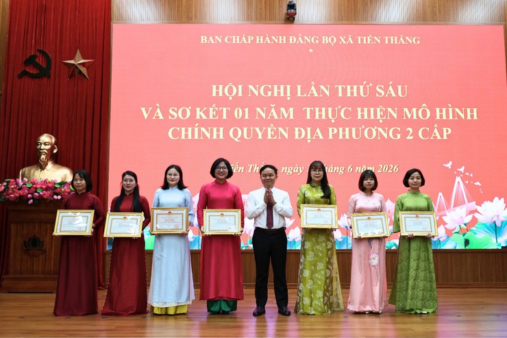Xã Tiến Thắng: Gần dân, sát dân giải quyết kịp thời những vướng mắc ngay từ cơ sở- Ảnh 6.