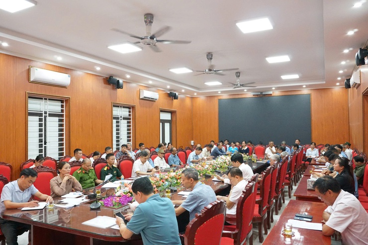 Xã Hoà Phú triển khai kế hoạch tổ chức lấy ý kiến Nhân dân về sắp xếp thôn trên địa bàn xã

- Ảnh 3.