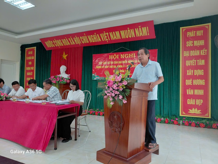 Tổ đại biểu số 1 HĐND xã Hòa Phú tiếp xúc cử tri tại nhà văn hóa thôn Thượng Phúc- Ảnh 2.
