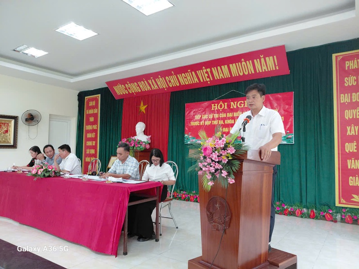 Tổ đại biểu số 1 HĐND xã Hòa Phú tiếp xúc cử tri tại nhà văn hóa thôn Thượng Phúc- Ảnh 4.